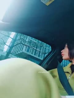 公司新来的美女上班时间被部门经理微信撩骚20220227_150301